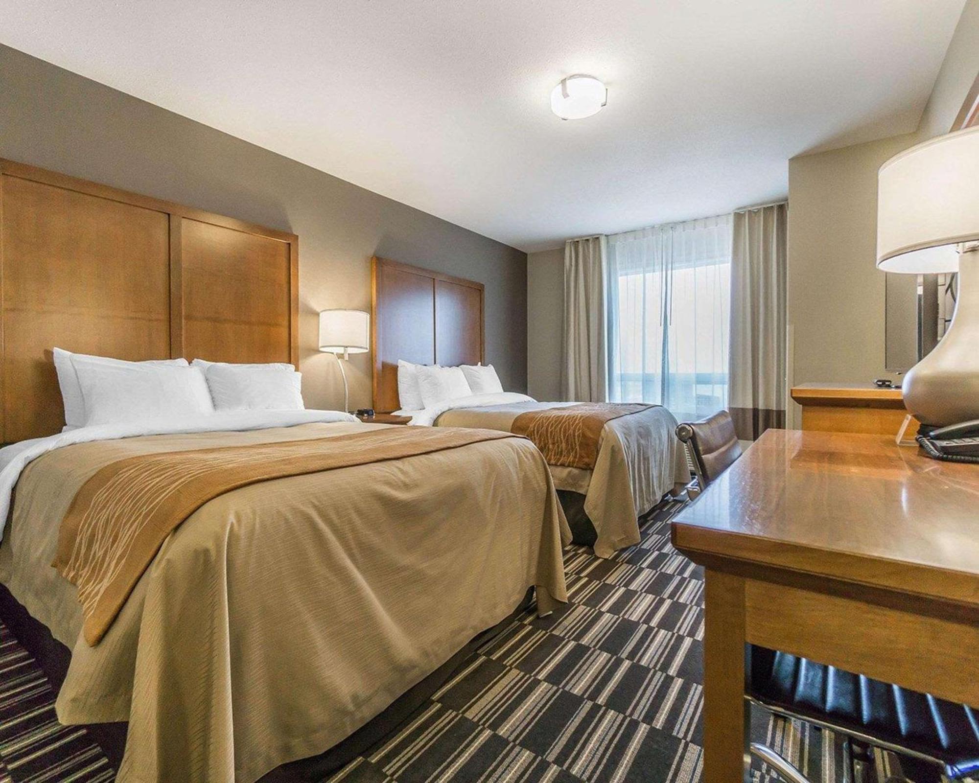 Comfort Inn & Suites Edmonton International Airport Nisku Εξωτερικό φωτογραφία