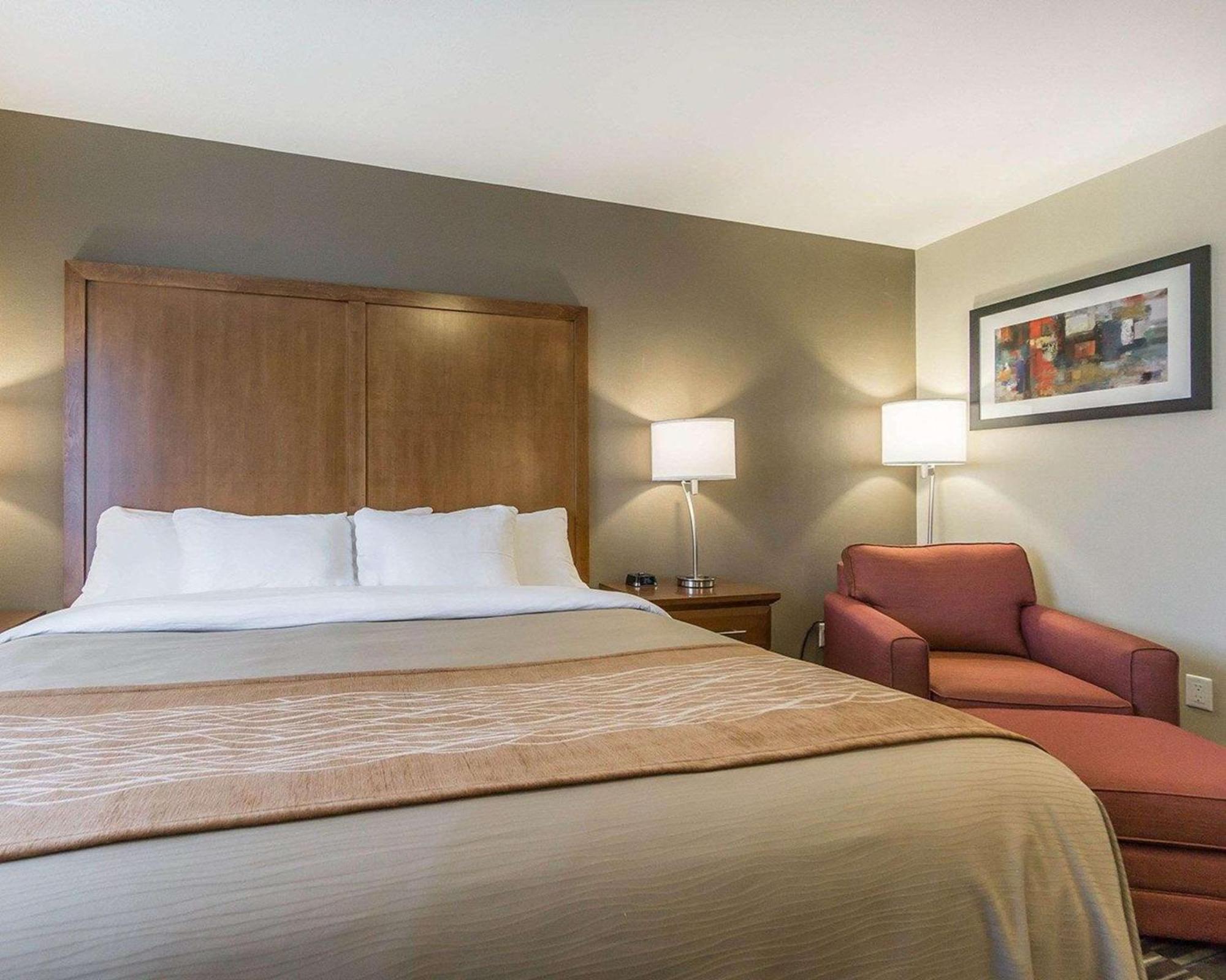 Comfort Inn & Suites Edmonton International Airport Nisku Εξωτερικό φωτογραφία
