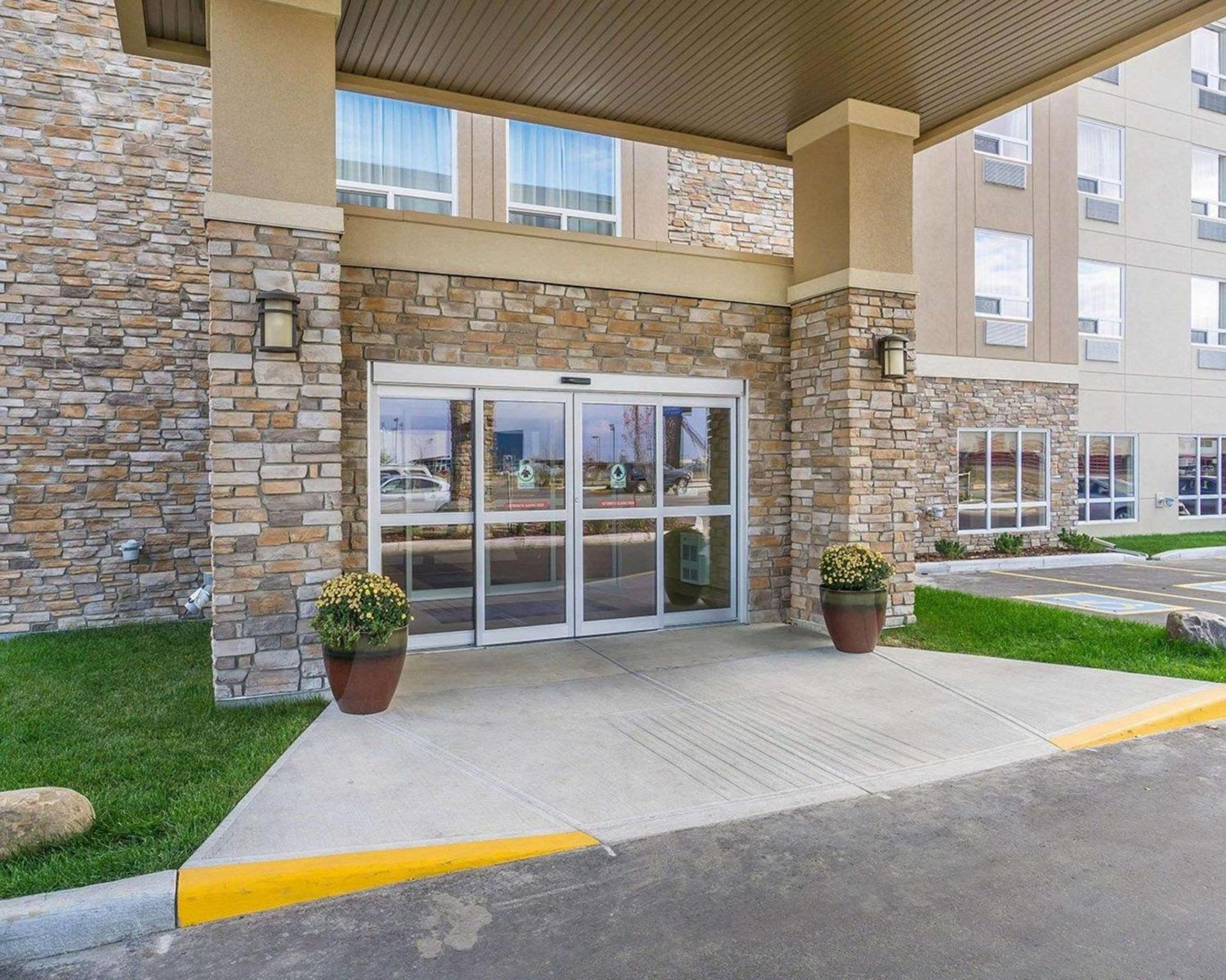 Comfort Inn & Suites Edmonton International Airport Nisku Εξωτερικό φωτογραφία