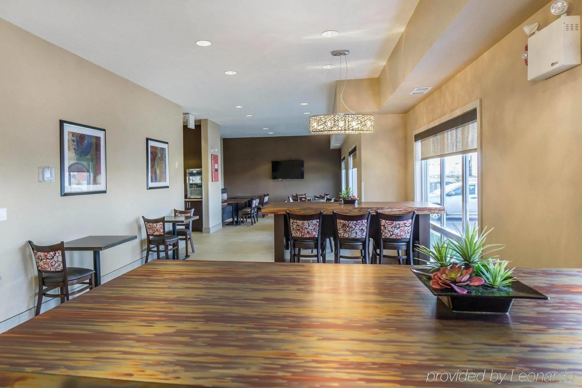 Comfort Inn & Suites Edmonton International Airport Nisku Εξωτερικό φωτογραφία